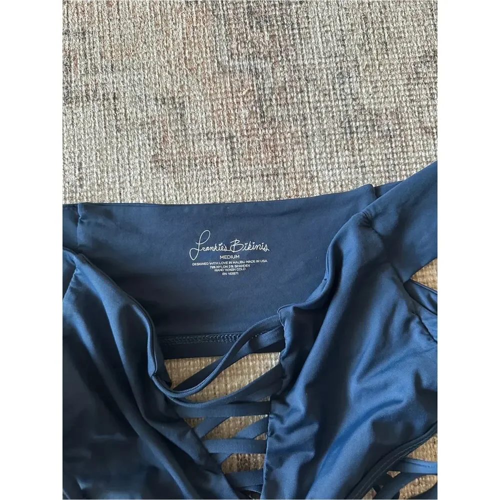 Frankies Bikinis Shiloh Top Medium Off the Shoulder Strappy Swim Blue